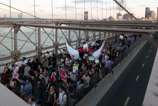 ‘Protesters’ closing roads, bridges are RIOTERS — arrest them all