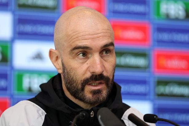 Alan Shearer and Micah Richards fire clear Enzo Maresca instruction over Chelsea star