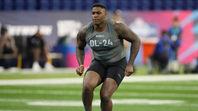 Jaguars sign second-round defensive tackle to rookie contract