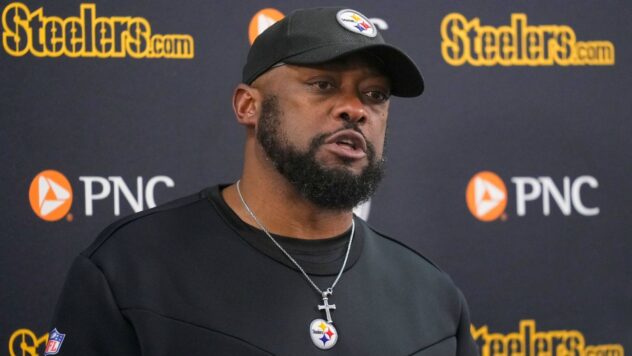 'Pivotal to our success': Steelers extend Tomlin