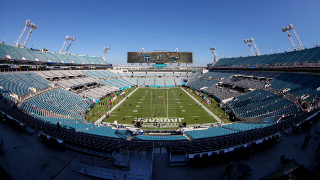 Jacksonville approves EverBank Stadium renovation, 30-year lease with Jaguars