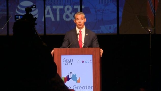 Mayor Ron Nirenberg voices support for new San Antonio Missions ballpark downtown