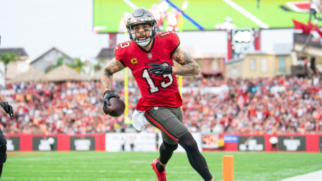 Mike Evans' great offseason has him in the best shape in years and that's a scary thought for NFL defenses