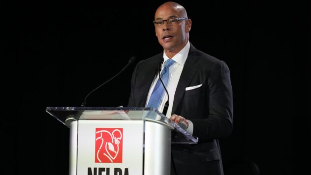 NFL, NFLPA talk 18-game schedule at 'high level'
