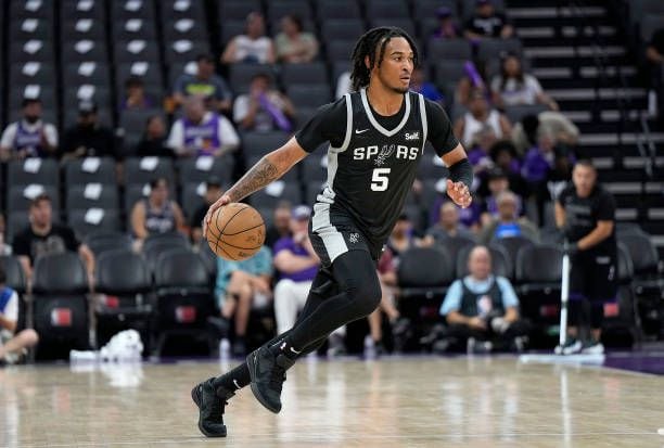 Spurs rookie Stephon Castle out for remainder of NBA Summer League with wrist injury
